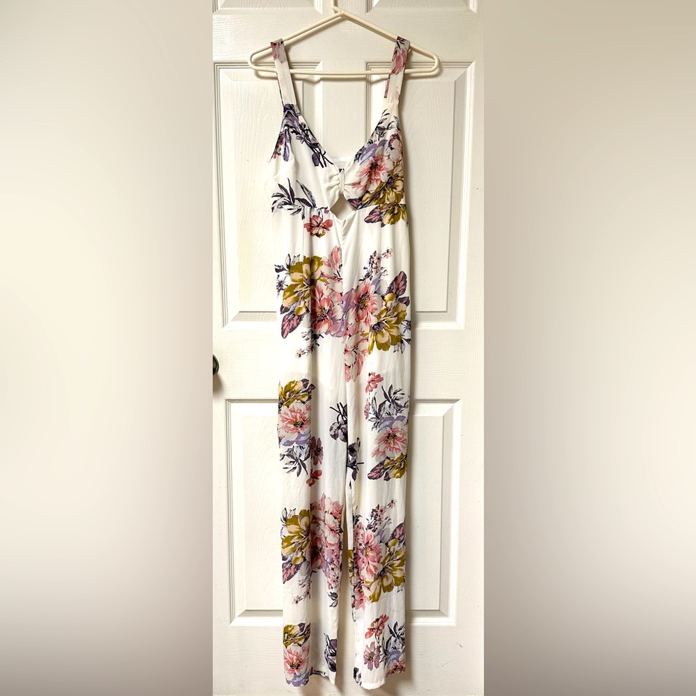 Beautiful never worn jumpsuit